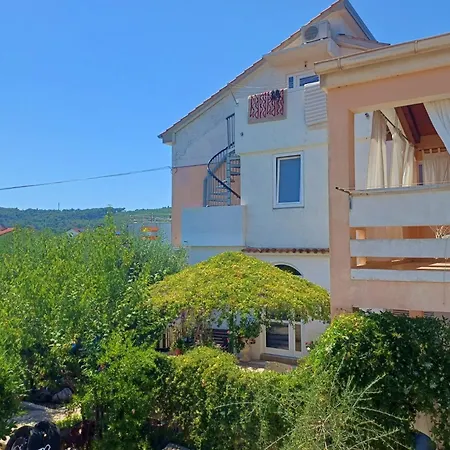 Luma Luxury - 5 Min Walk To The Apartment *