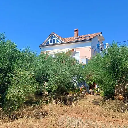 Luma Luxury - 5 Min Walk To The