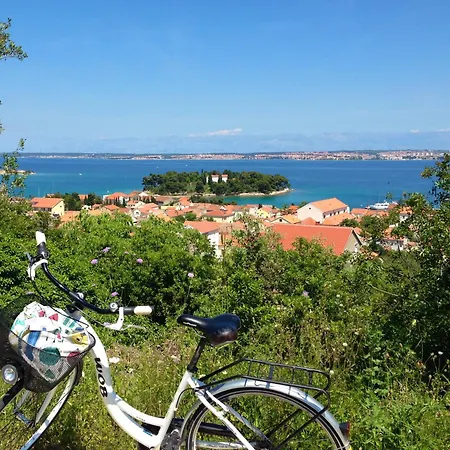 Luma Luxury - 5 Min Walk To The Apartment Sutomiscica
